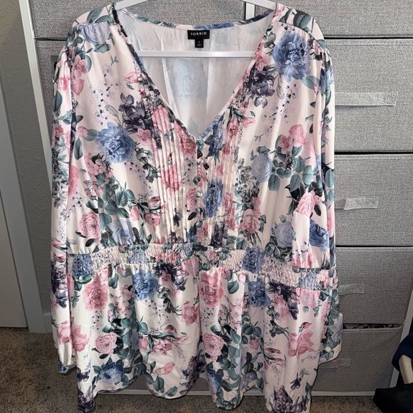 torrid Tops - Torrid blouse size 5